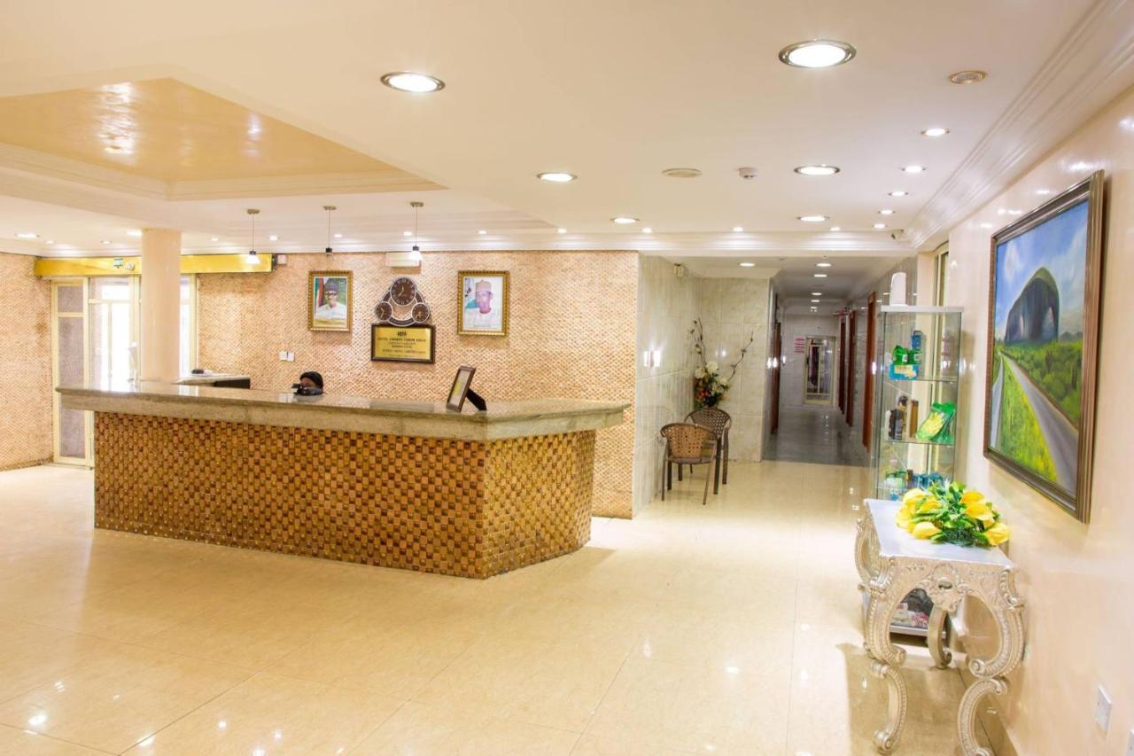 Petrus Hotels Royale Abuja Exterior photo