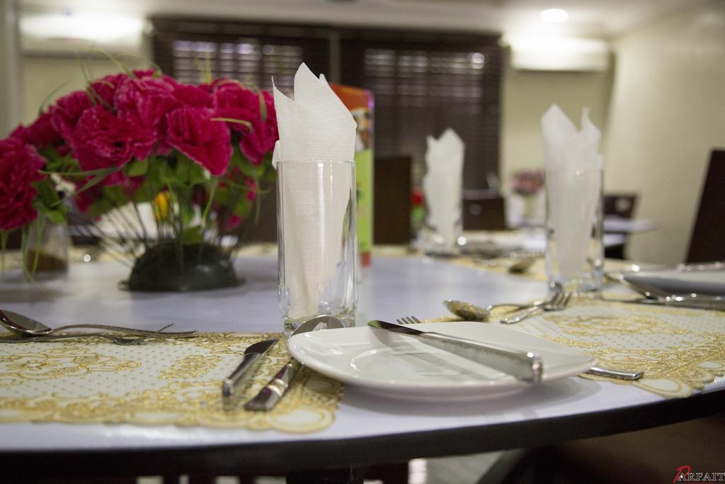 Petrus Hotels Royale Abuja Exterior photo