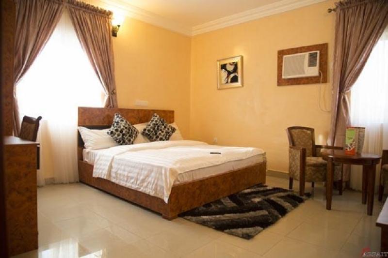 Petrus Hotels Royale Abuja Exterior photo